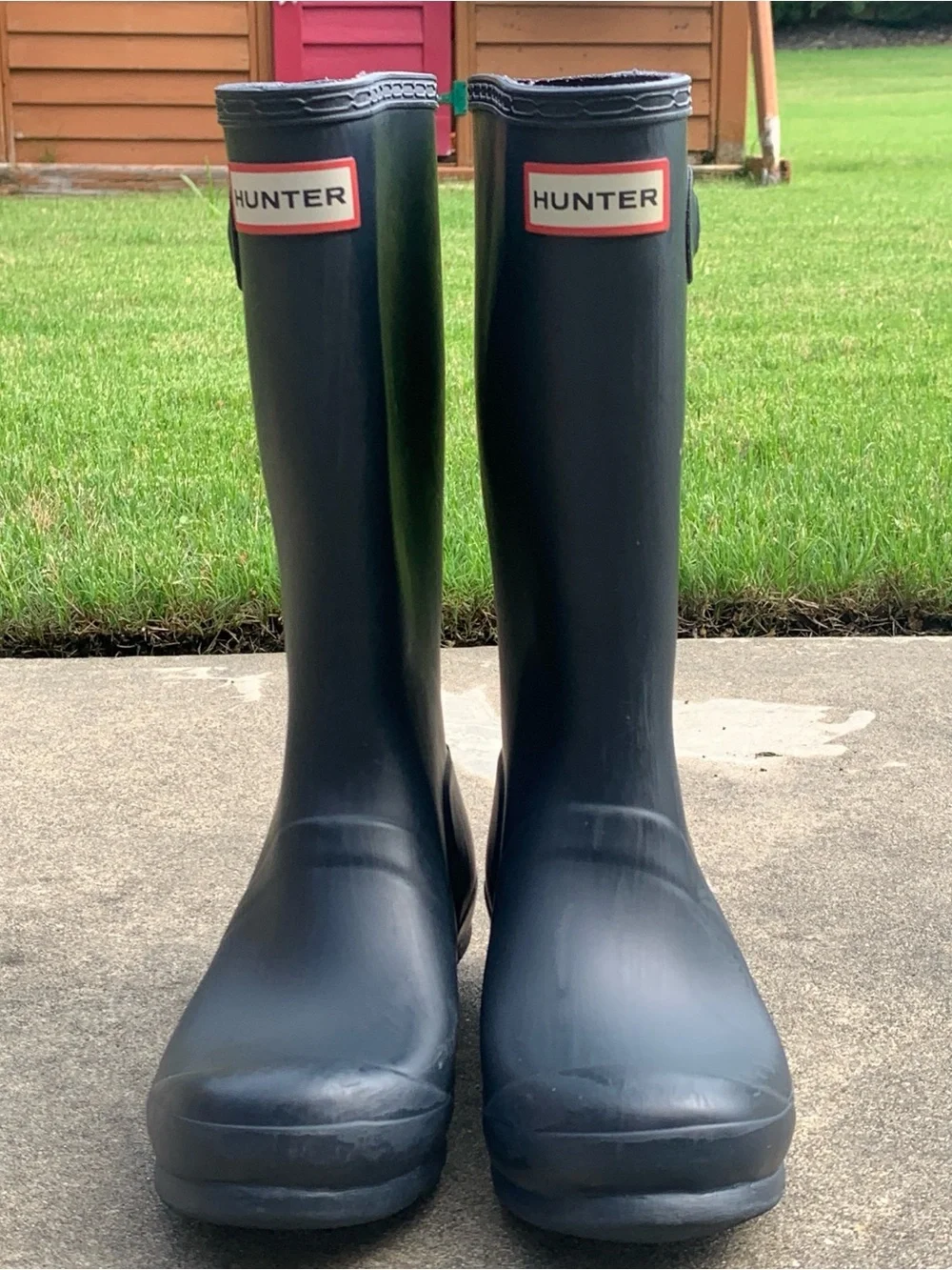 Hunter Tall Rubber Rain Boots Kids sz2 - Navy with Red Logo